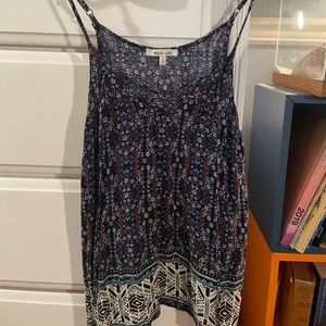 Women’s small tank top